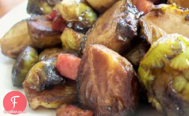 כרוב ניצנים בזיגוג בלסמי עם פנצ'טה