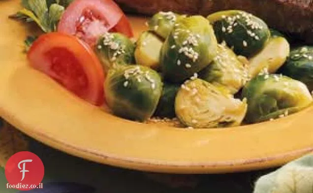 כרוב ניצנים עם בייקון ותפוח