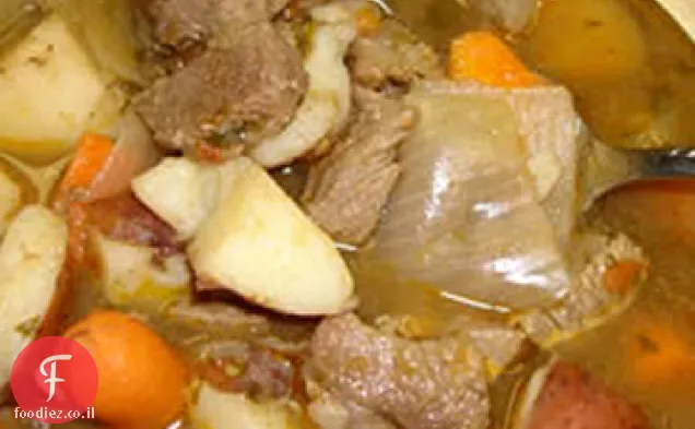 Caldo De Res (מרק בקר)