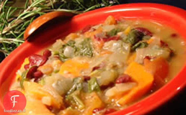 Ribollita איטלקית (מרק ירקות ולחם)