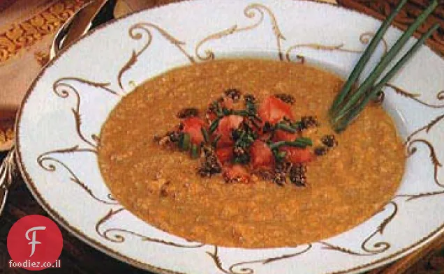 מרק עדשים עם שמן חרדל וציפוי עגבניות-צ'ייב