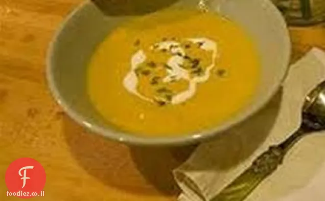 פוטאז'קטניות (מרק ירקות ירוק)