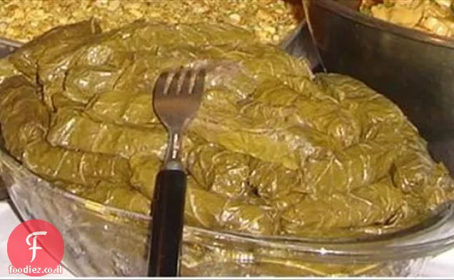 ענב ממולא משאיר לבנוני